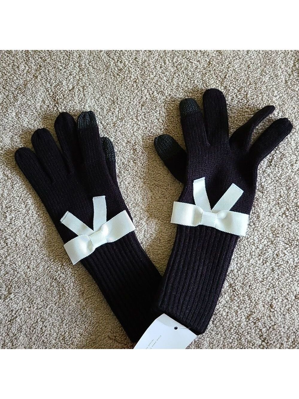 Kate Spade Tech Friendly Gloves